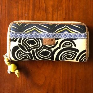 Fossils Key-Per Zip Around Wallet